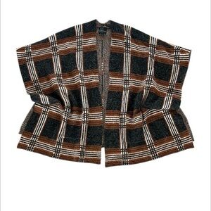 Buckle Black brown plaid cardigan shawl poncho size XS/Small